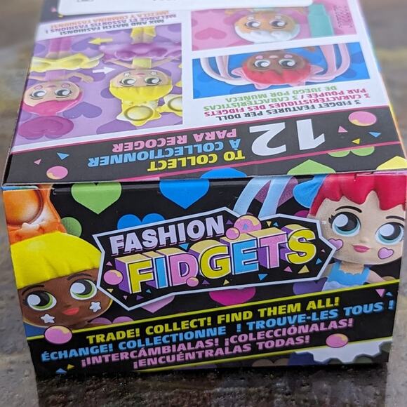 Fashion Fidgets Doll Series 2 - Picture 7 of 7